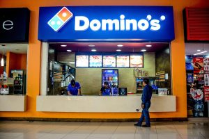 Pizzeria Dominos en plaza Outlet Puebla Premier