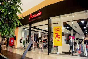 Tienda Promoda en plaza Outlet Puebla Premier