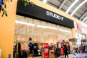 Tienda Studio F en plaza Outlet Puebla Premier