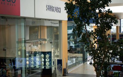 80-swarovski-outlet-inteior-plaza