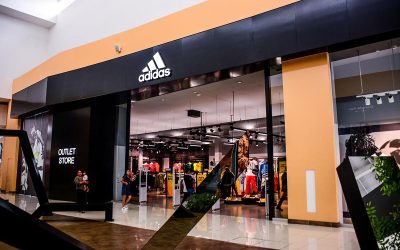 Tienda Adidas en plaza Outlet Puebla Premier