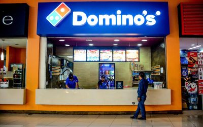 Pizzeria Dominos en plaza Outlet Puebla Premier