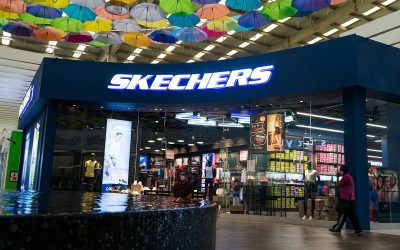 Tienda Skechers en plaza Outlet Puebla Premier