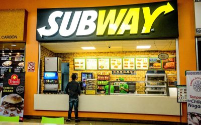 Restaurante Subway en plaza Outlet Puebla Premier