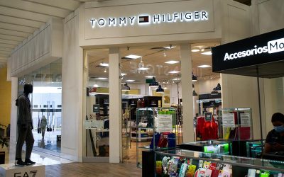 Tienda Tommy Hilfiger en plaza Outlet Puebla Premier